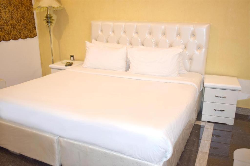 Hotel Leaders Plaza Salmiya Kuwejt Zewnętrze zdjęcie